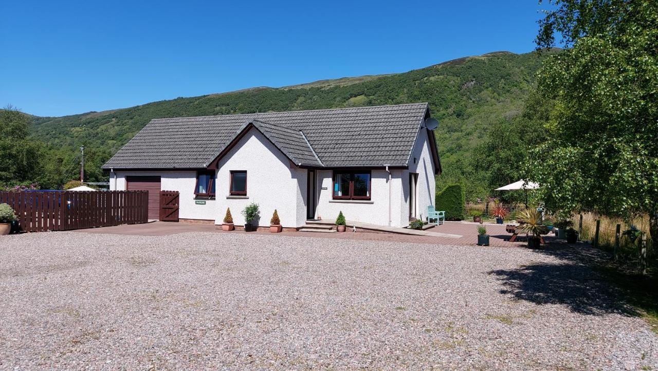 Roe Deer Cottage Near Glencoe Форт Уилям Екстериор снимка